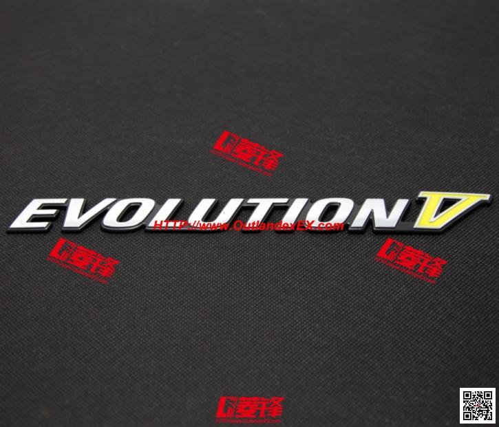 尾盖 EVOLUTION V 标志